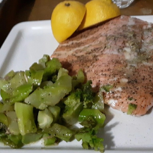 Herb Butter Salmon and&nbsp;Broccoli